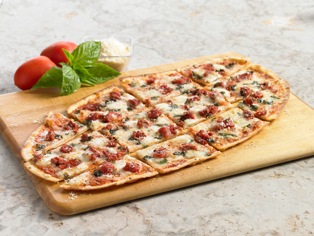 Order Old Country Tomato Basil Tavern-Cut Pizza food online from BJs Restaurant & Brewhouse store, Greenwood on bringmethat.com