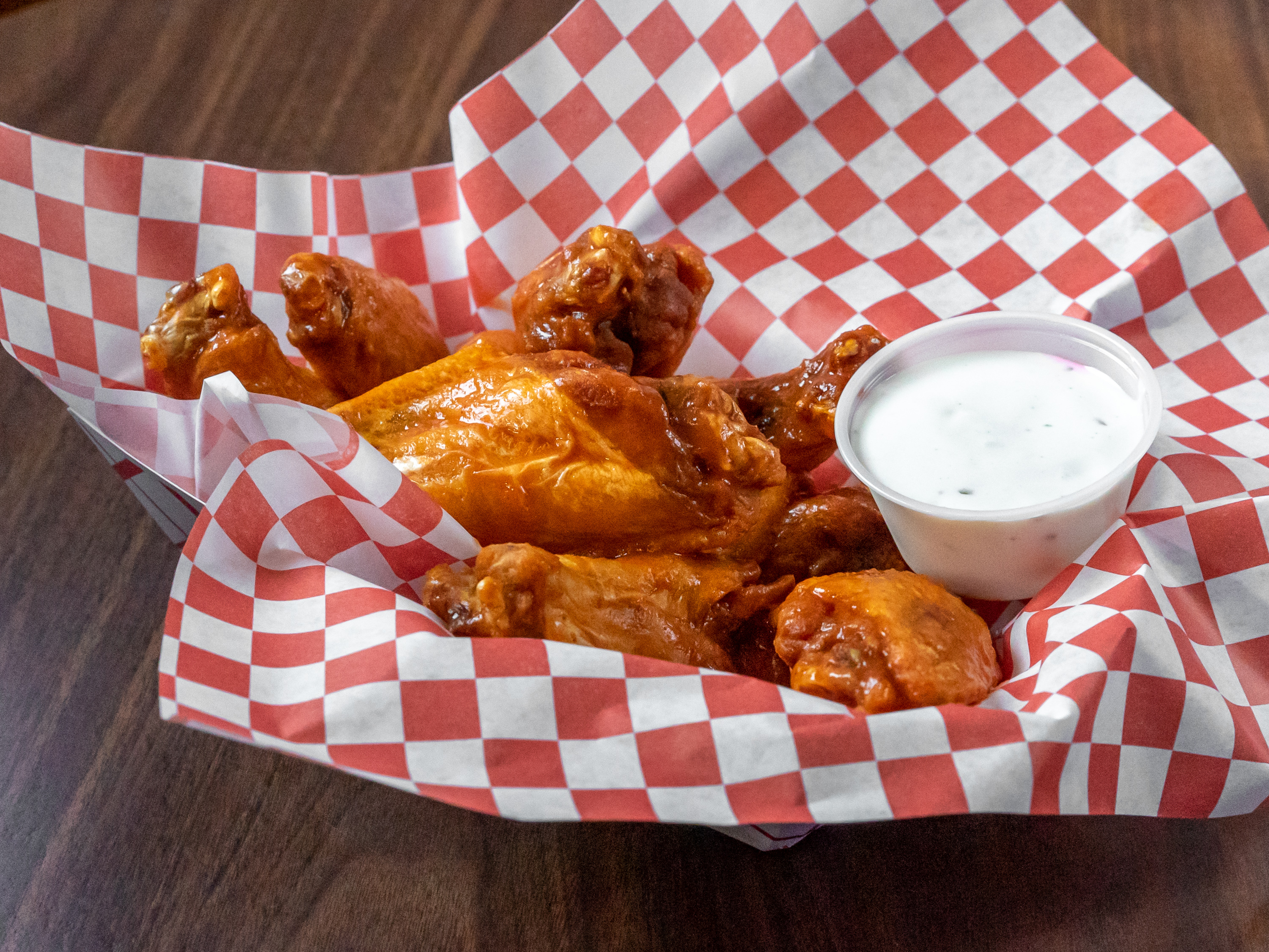 Order 10 Fresh Wings food online from Timko Tavern store, Bedford on bringmethat.com