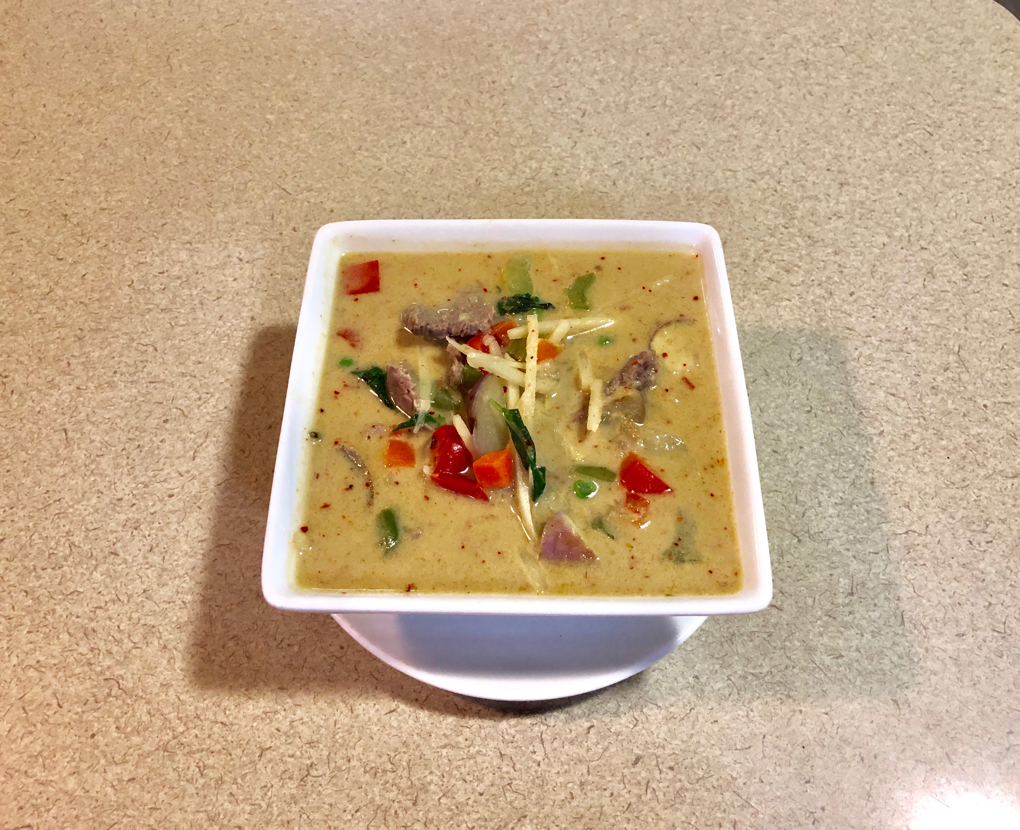 Order Green Curry food online from Noodle N Thai store, Springfield on bringmethat.com