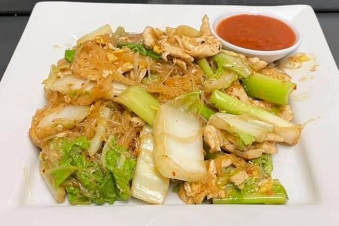 Order Thai Sukiyaki food online from Thong's Authentic Thai Restaurant store, Green Bay on bringmethat.com