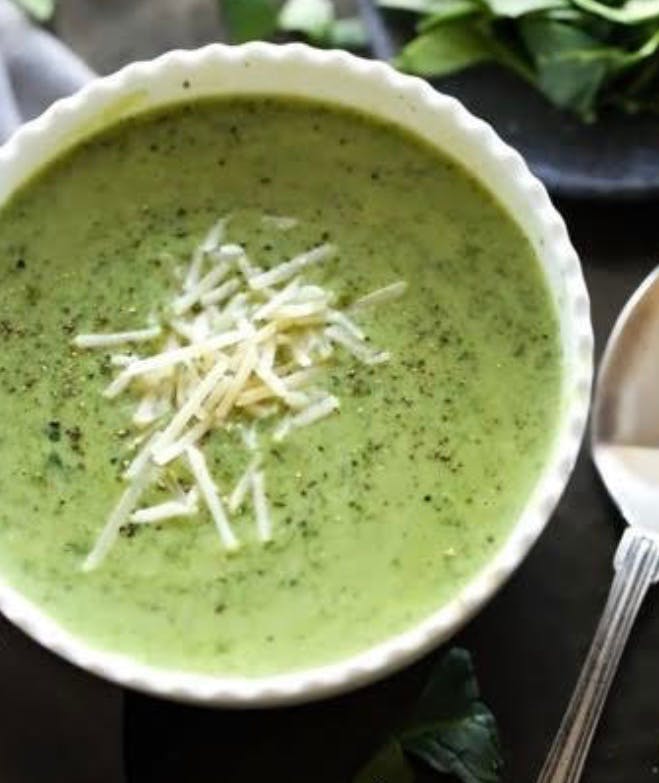 Order Small Cream of Spinach Soup food online from i2i Indian Italian Fusion store, Boonton on bringmethat.com