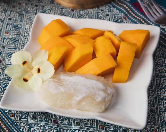 Order Mango and Sticky Rice food online from Thai Spoons store, Sunnyvale on bringmethat.com
