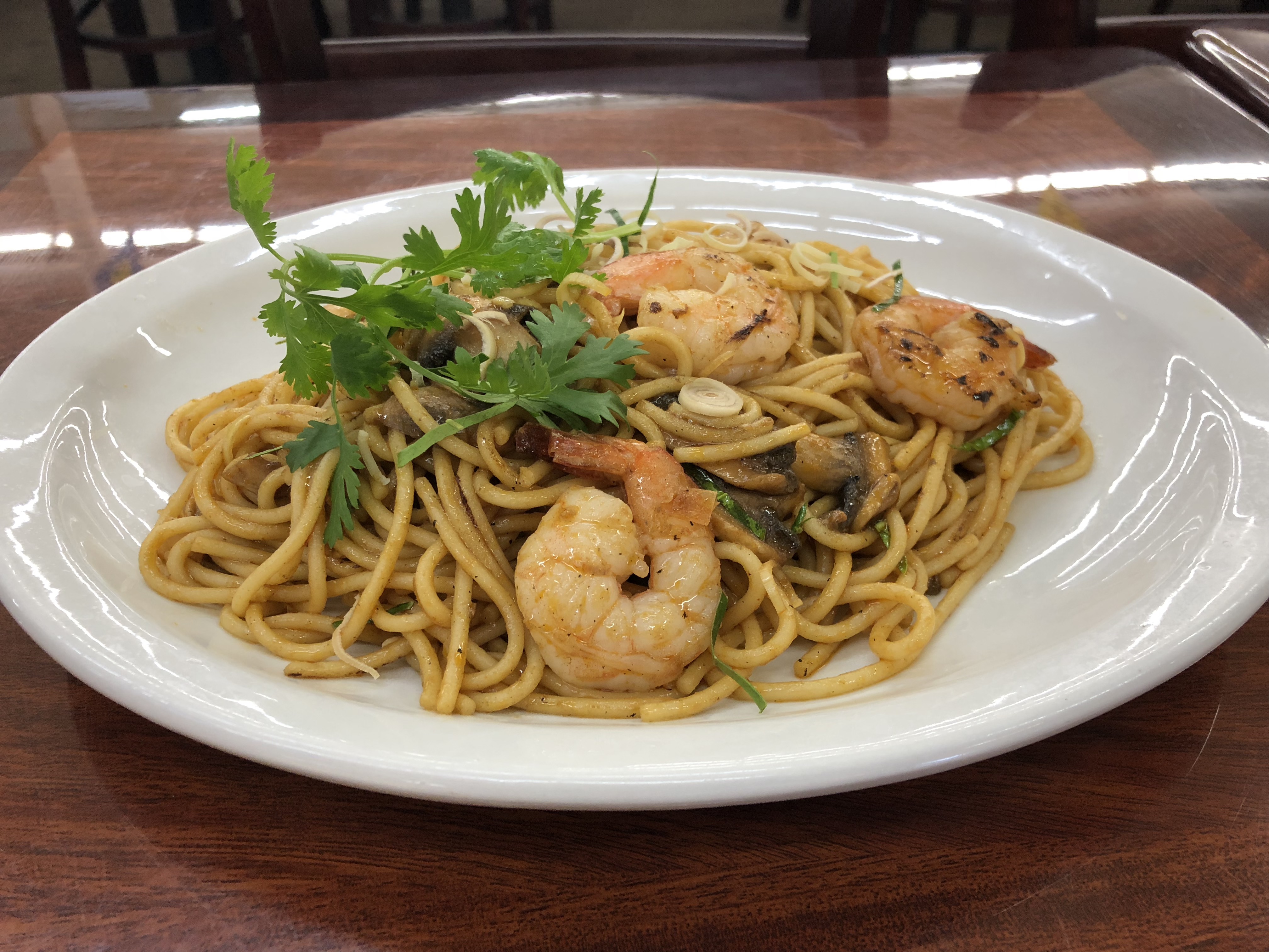 Order Spaghetti Tom Yum with Shrimp food online from Dean Noodles store, Rowland Heights on bringmethat.com