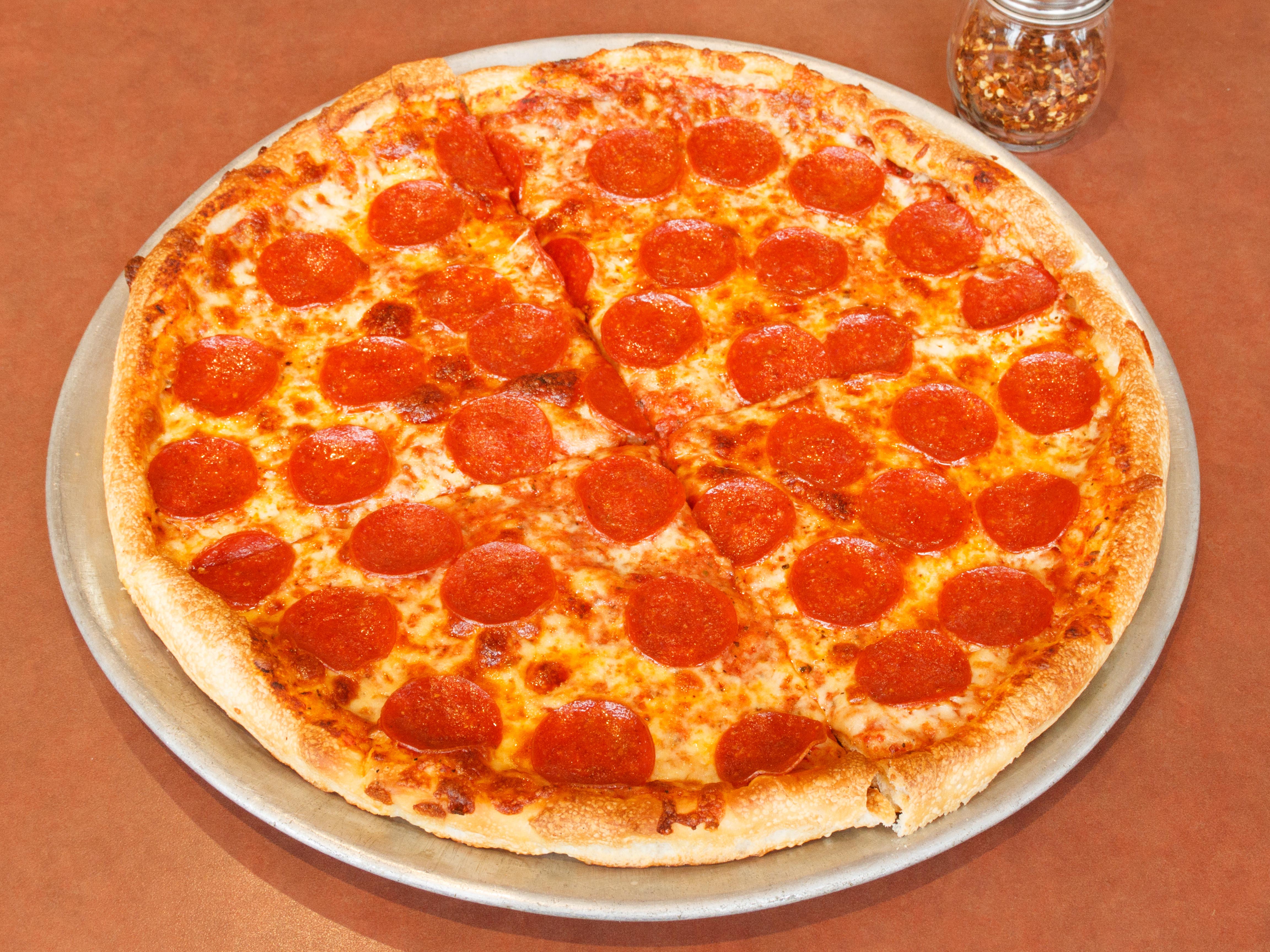 Order Pepperoni Pizza food online from Brother's Roast Beef & Pizza store, Brookline on bringmethat.com