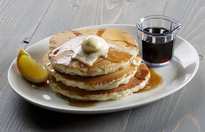 Order Buttermilk Pancake Combo food online from Shari'S Cafe store, Redmond on bringmethat.com