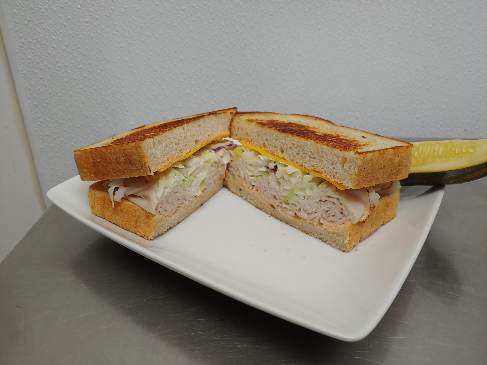Order 14. Dow's Reuben Sandwich food online from Amazing Deli store, Midland on bringmethat.com