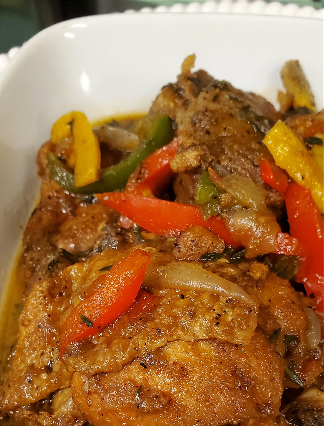 Order Brownstew Chicken food online from Country Pepper store, Suwanee on bringmethat.com