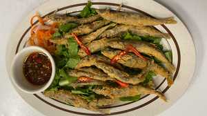 Order Ca Bong Trung Sauce Me food online from Shabang Crawfish & Mi Quang store, Houston on bringmethat.com