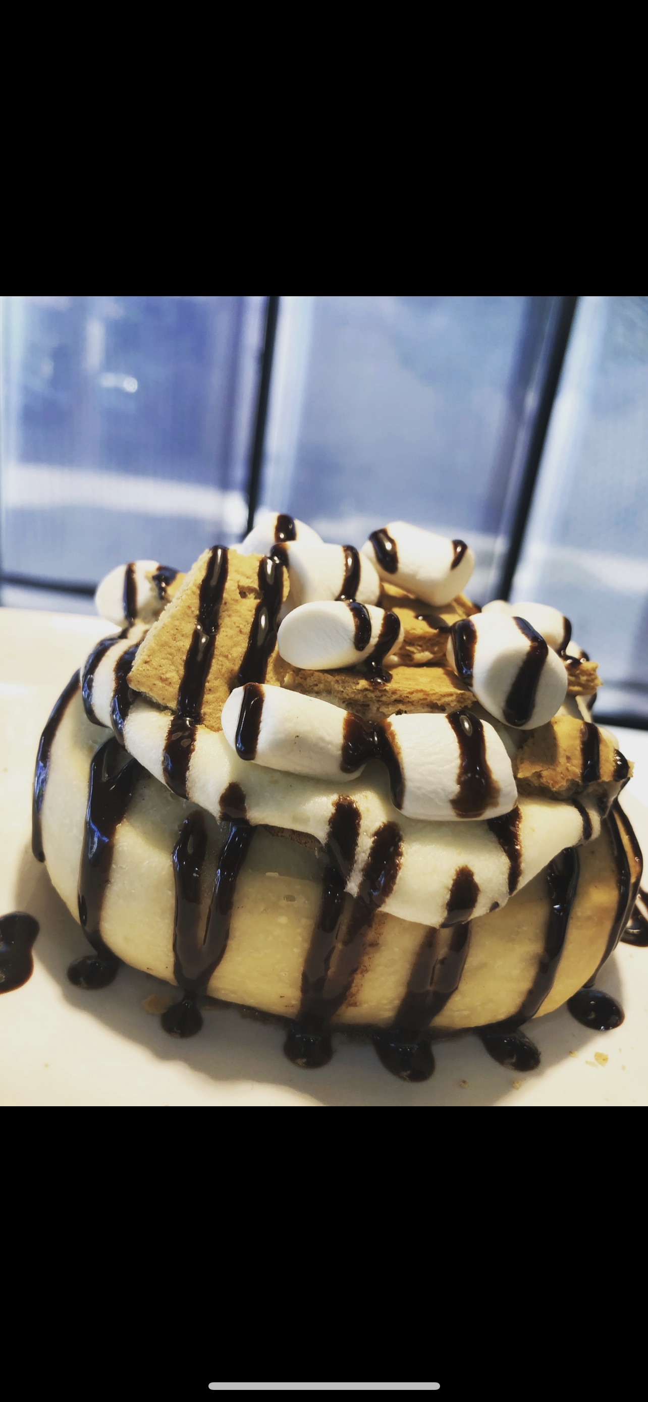Order S'mores Roll food online from Cinnaholic store, Las Vegas on bringmethat.com