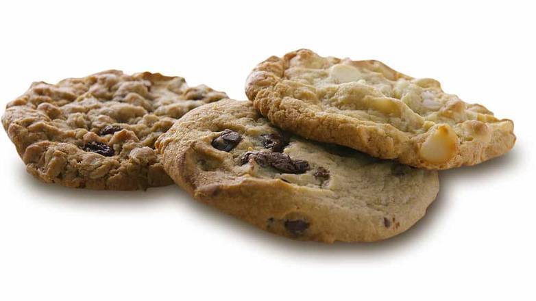 Order Chocolate Chunk Cookie food online from Brenz Pizza store, Chapel Hill on bringmethat.com