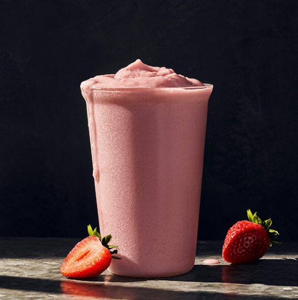 Order Strawberry Smoothie food online from Panera Bread store, Saint Louis on bringmethat.com