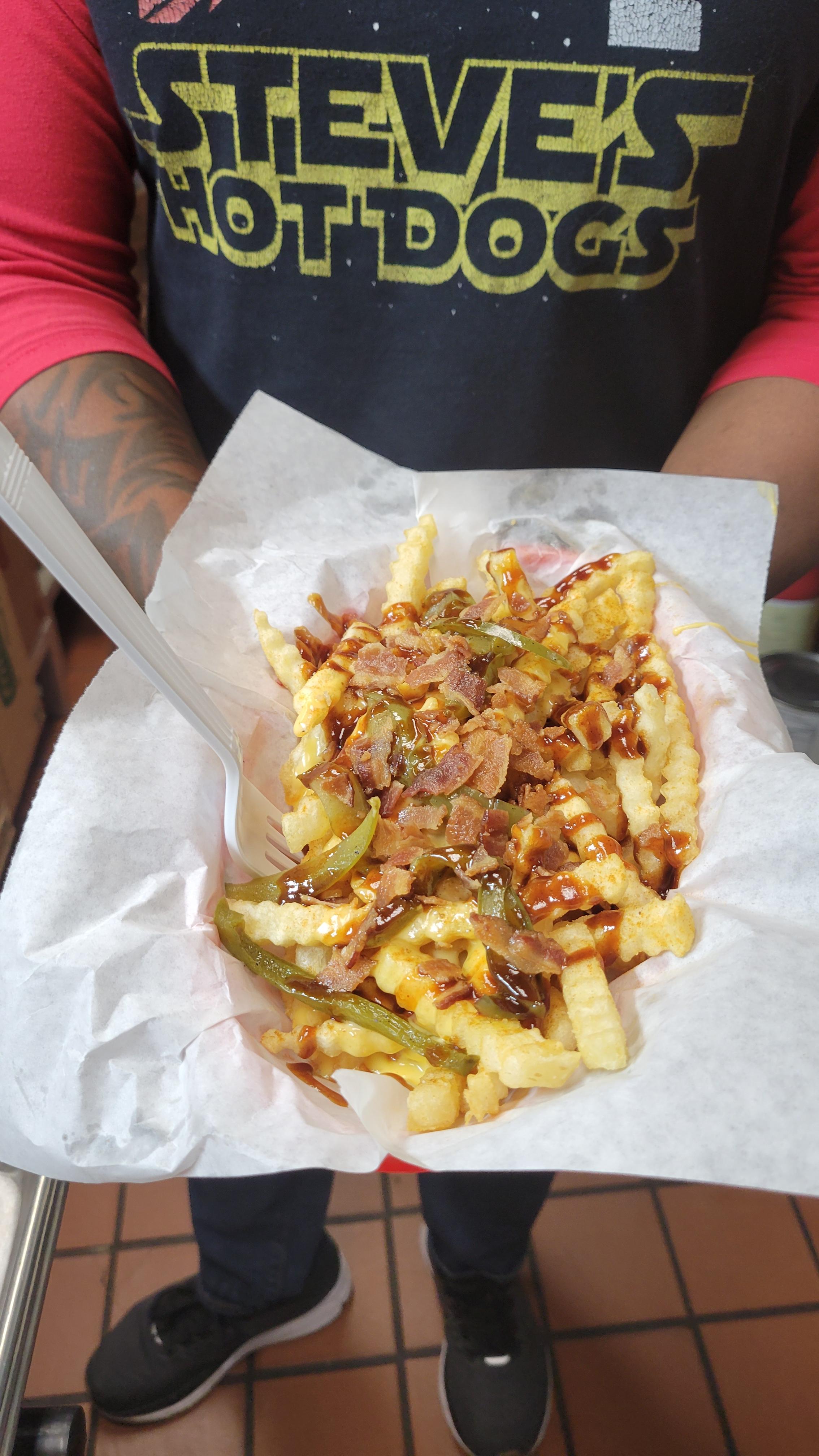 Order Bacon Bacon Jamaican Fries food online from Steve Hot Dogs Tower Grove store, Saint Louis on bringmethat.com