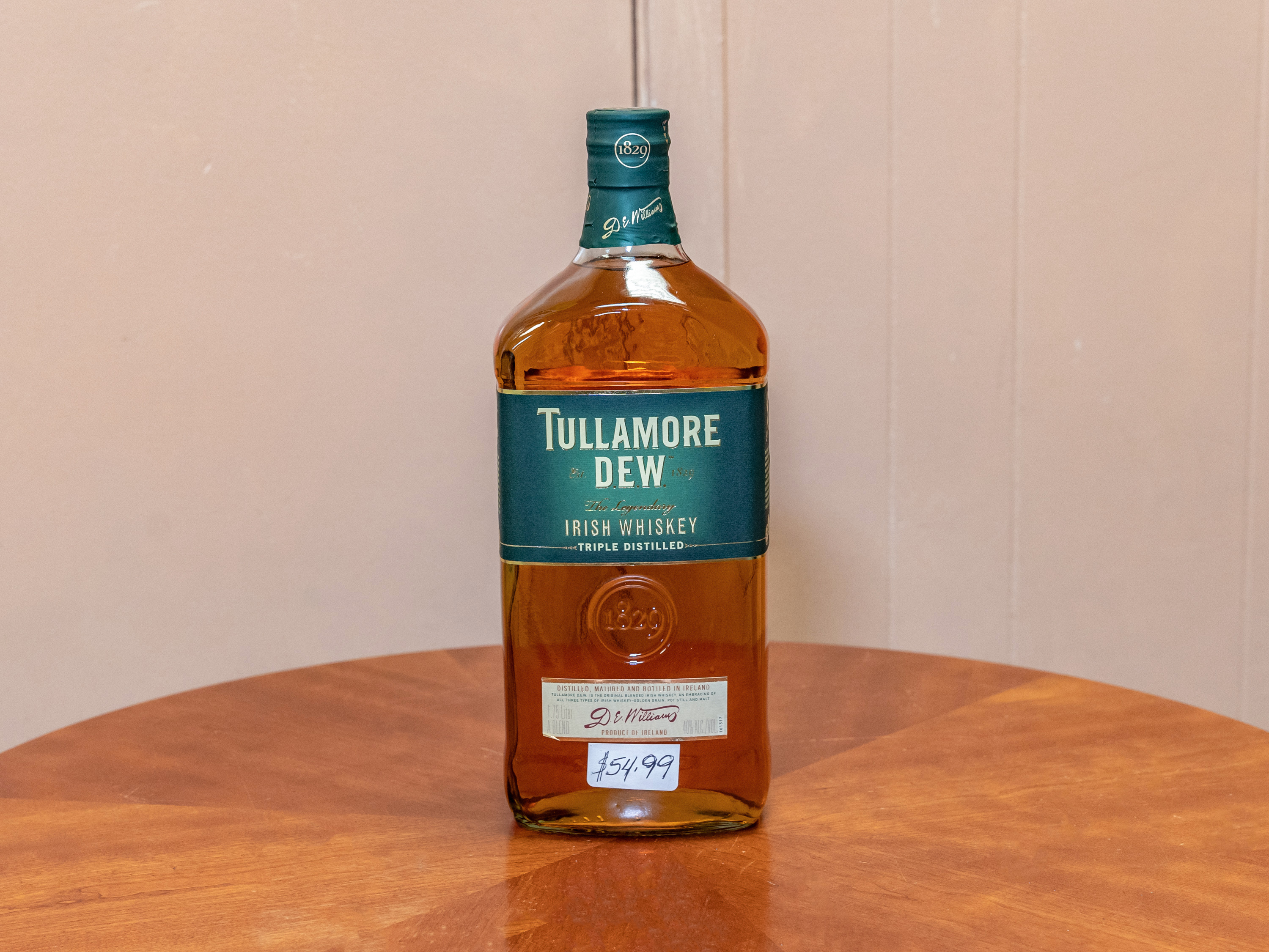 Order Tullamore Dew, 1 Liter Irish Whisky food online from Jose's Wines & Liquors store, Valley Cottage on bringmethat.com