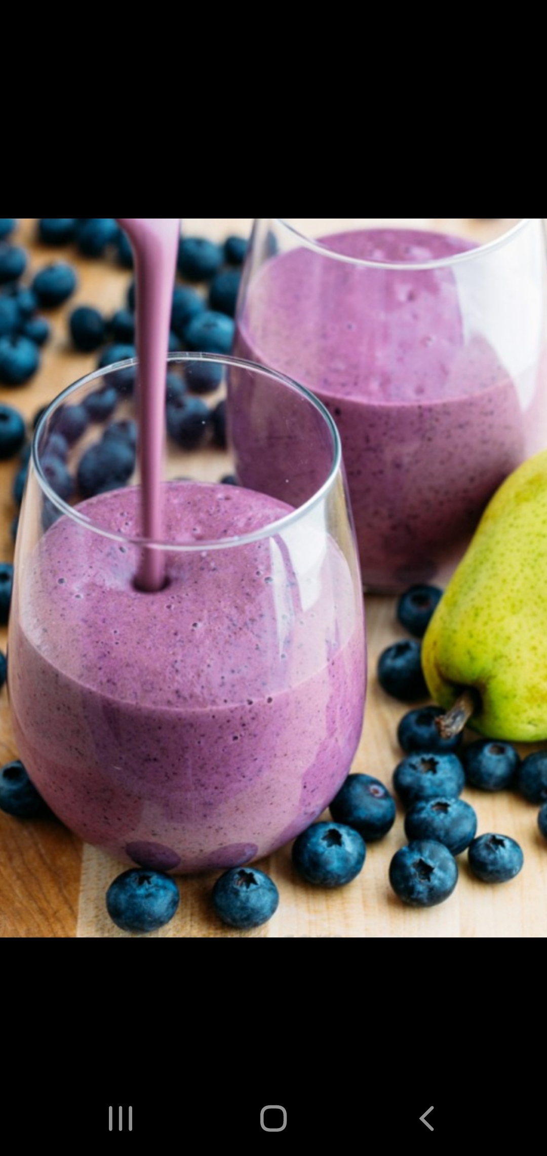 Order The Pear Blueberry  Banana Smoothie  food online from Bedford gourmet food store, Brooklyn on bringmethat.com