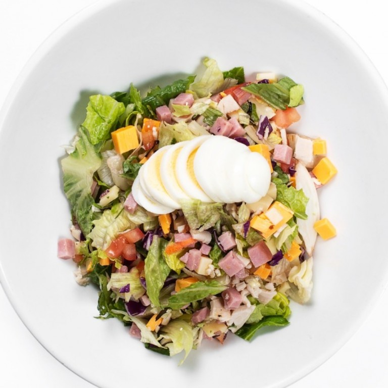 Order Chef's Salad food online from Horseless Carriage store, North Hills on bringmethat.com