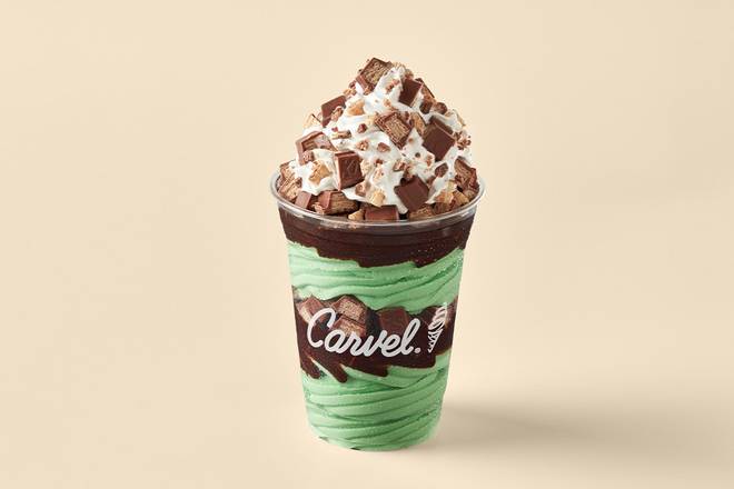 Order Mint KITKAT® Duos Sundae Dasher® food online from Carvel Ice Cream store, Lyndhurst on bringmethat.com