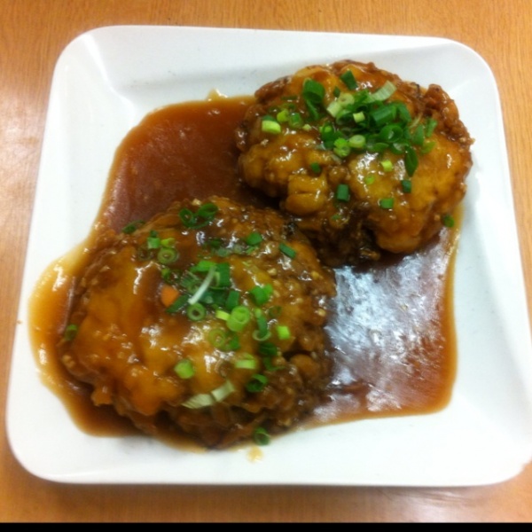 Order Vegetable Egg Foo Young food online from Chang's kitchen store, San Francisco on bringmethat.com