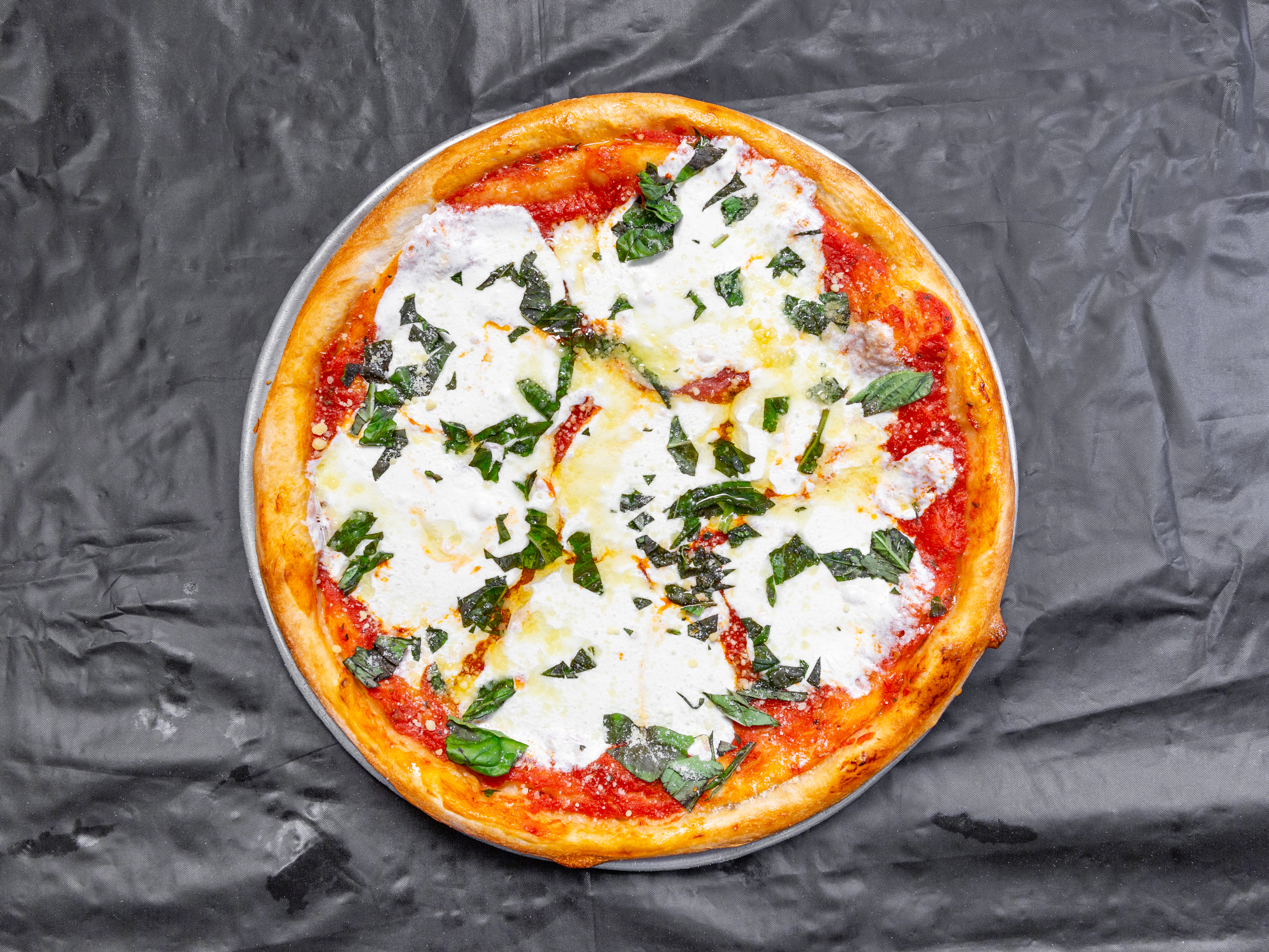 Order Fresh Mozzarella Pizza food online from Anna Brick Oven store, Bethlehem on bringmethat.com