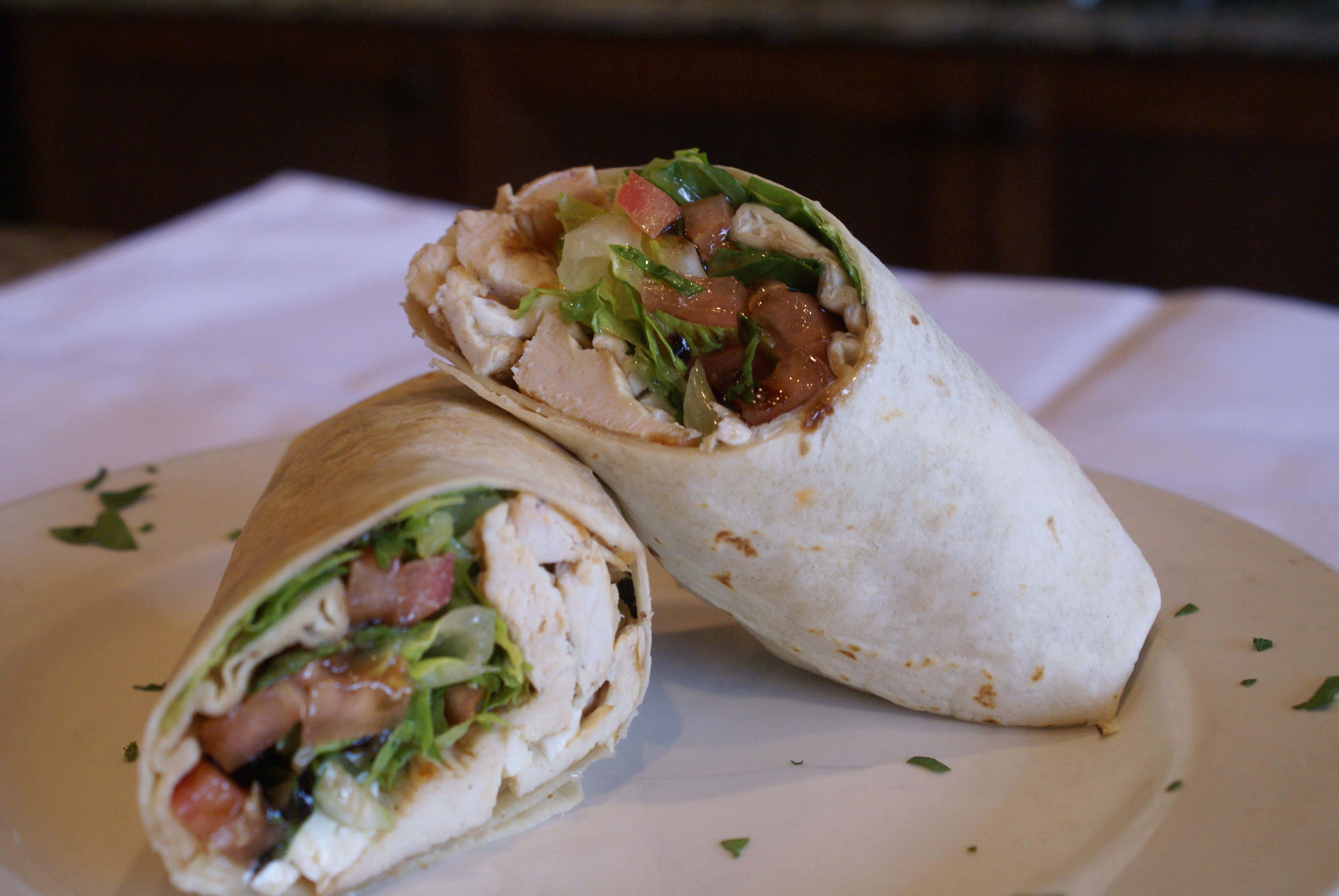 Order Grilled Chicken Wrap food online from Mangia Brick Oven Grill store, Bordentown on bringmethat.com