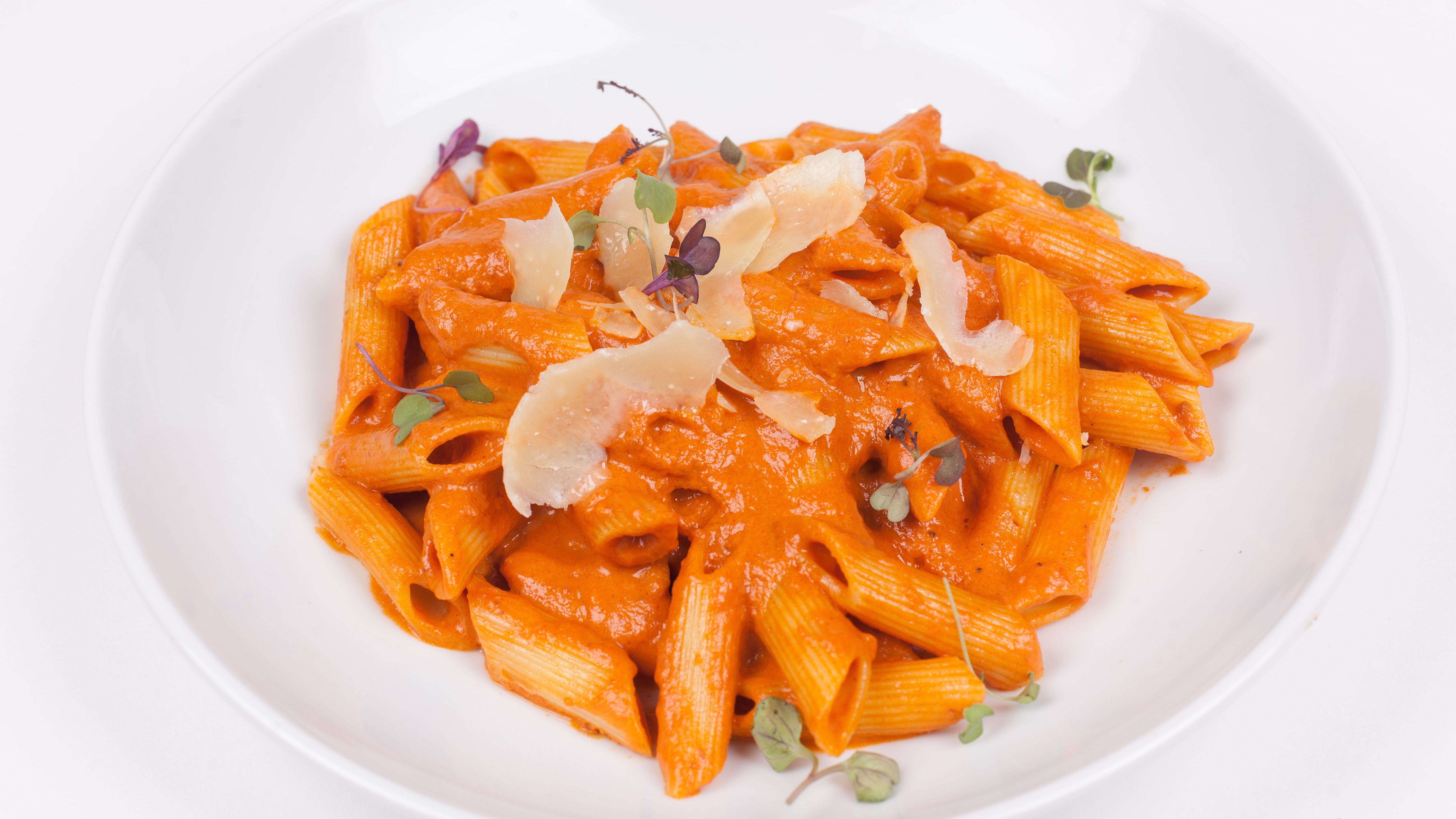 Order Penne Alla Vodka food online from Umberto's Pizzeria store, New Hyde Park on bringmethat.com