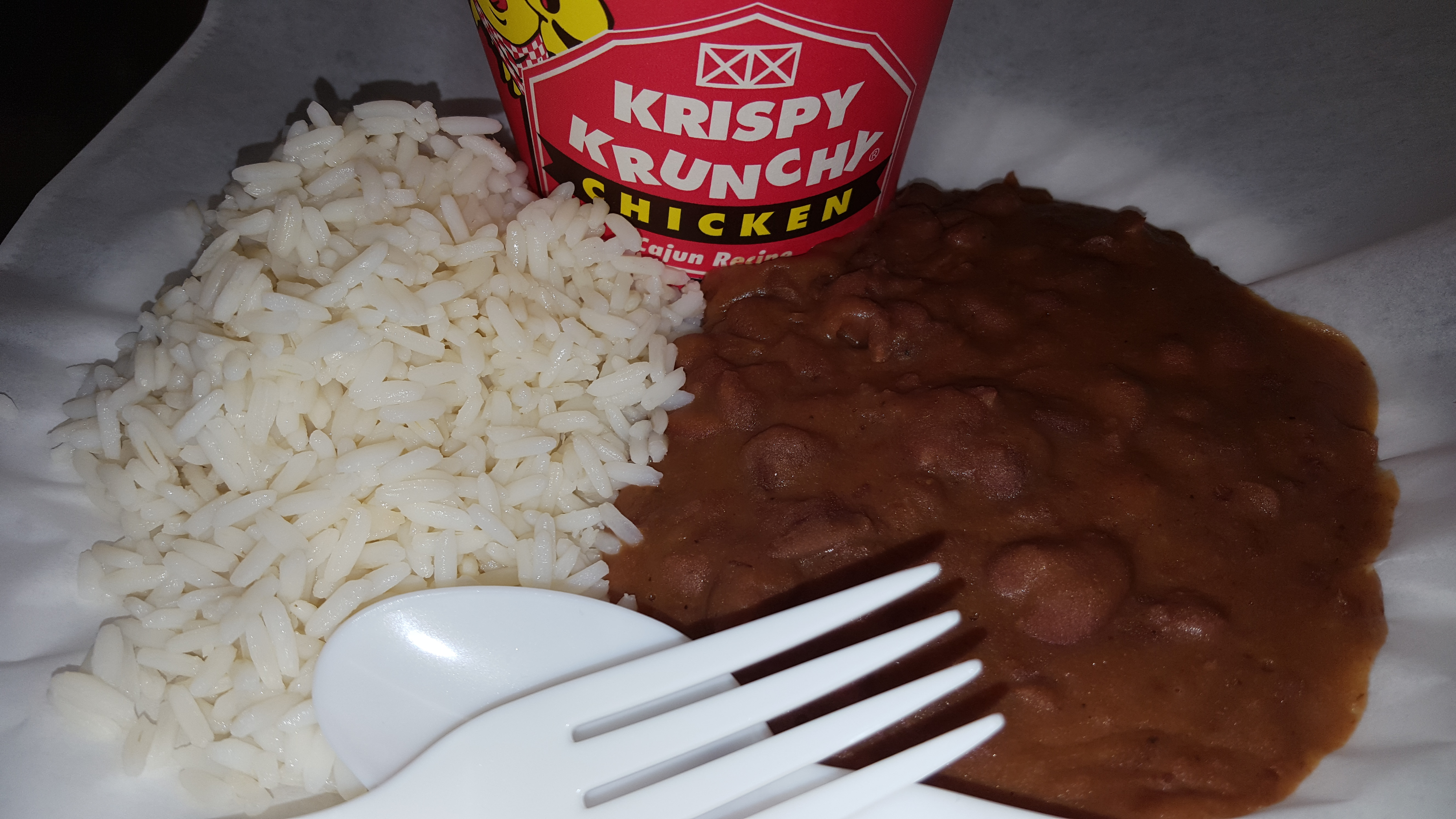 Order Red Beans & Rice (16 oz.) food online from The Corner Deli store, Phoenix on bringmethat.com