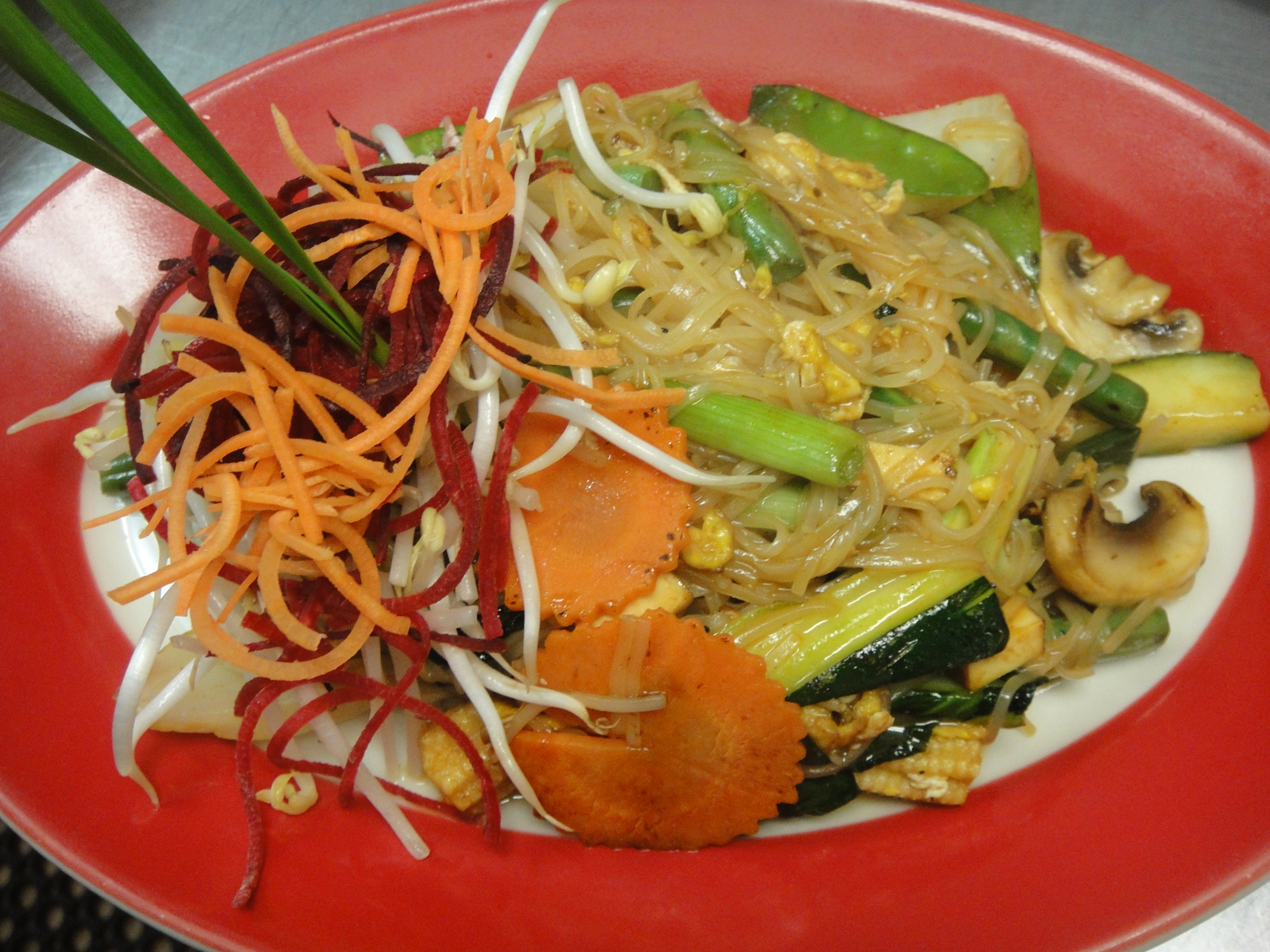 Order N1. Pad Thai food online from Cha-Ba Thai Cuisine store, Long Beach on bringmethat.com