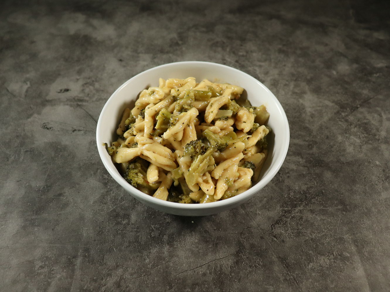 Order Cavatelli and Broccoli food online from Tommy Pizza store, Elizabeth on bringmethat.com
