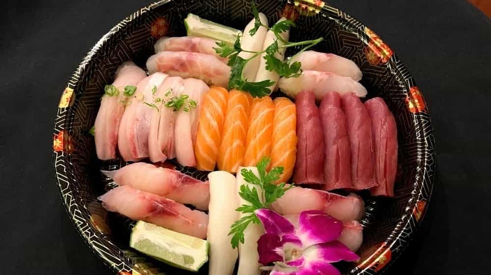 Order Sushi for 2 food online from Izumi Japanese Steak House & Sushi Bar store, Windsor Locks on bringmethat.com