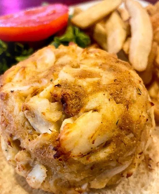 Order Crab Cake Sandwich food online from Mother's Peninsula Grille store, Arnold on bringmethat.com