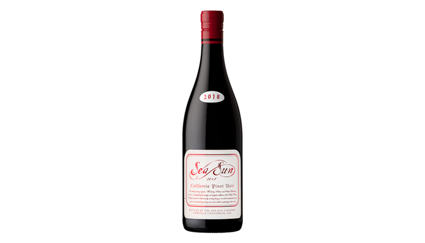 Order Sea Sun Pinot Noir 750ml Bottle food online from Spikes Bottle Shop store, Chico on bringmethat.com