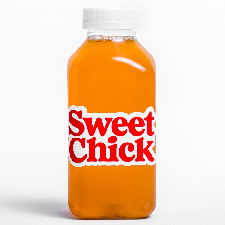 Order Bourbon Sweet Tea, 12 oz bottled cocktail (40% ABV) food online from Sweet Chick store, New York on bringmethat.com