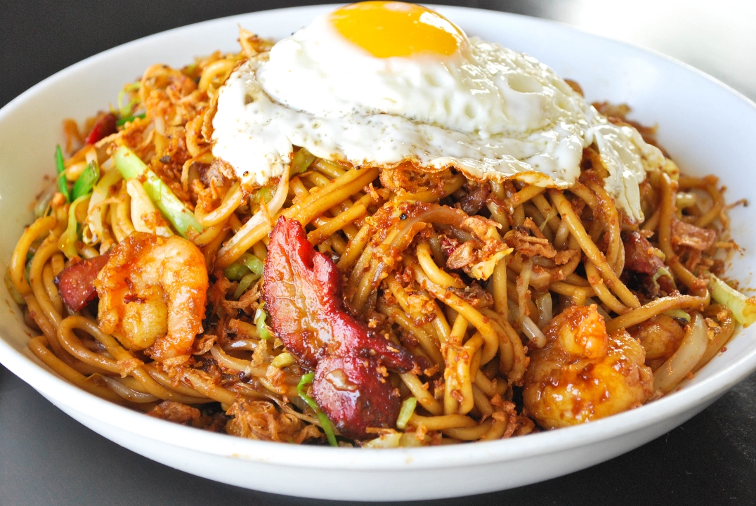 Order Hawker Style Fried Noodles food online from Kung Pao Bistro store, West Hollywood on bringmethat.com