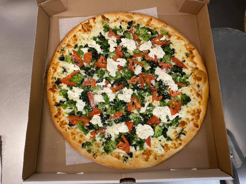 Order Veggie Pizza - Small 12'' food online from Johnny Pizza store, Prospect Park on bringmethat.com