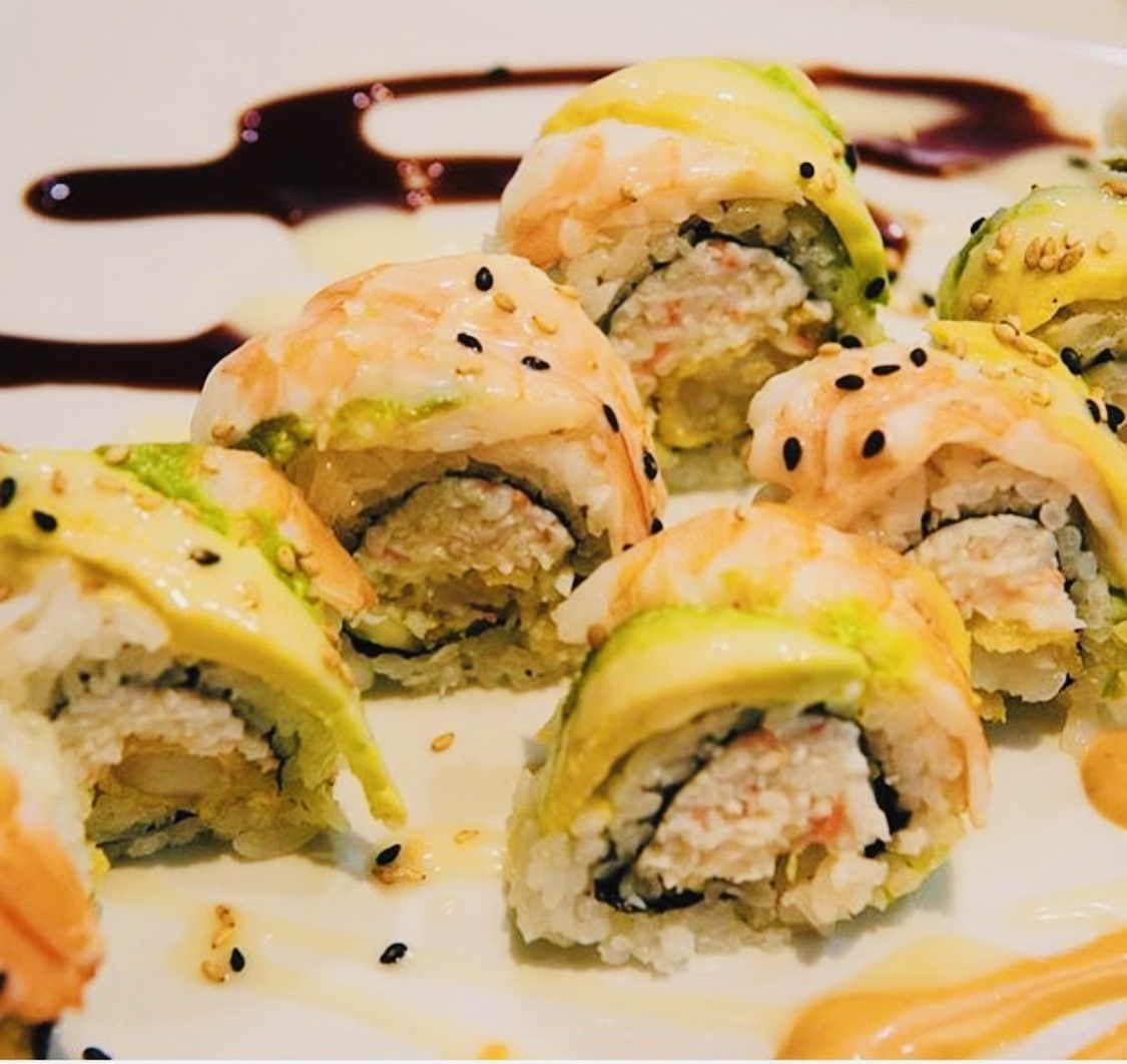 Order Yummy Tiger Roll food online from Sakana Japanese Sushi & Grill store, La Canada Flintridge on bringmethat.com