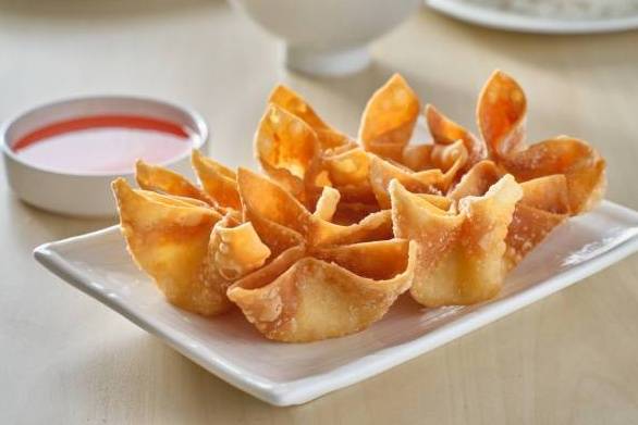 Order Crab Rangoon (4 pcs) food online from China Wok store, Gainesville on bringmethat.com