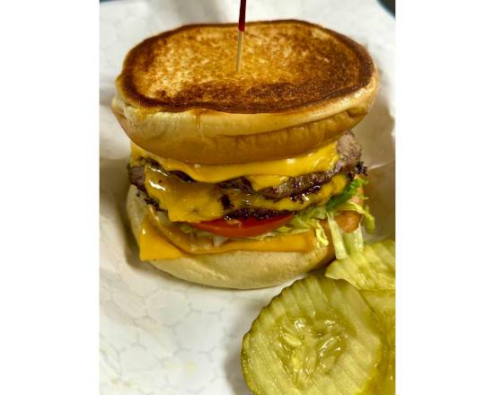 Order Grilled Cheeseburger food online from Lunchbox store, Dearborn Heights on bringmethat.com