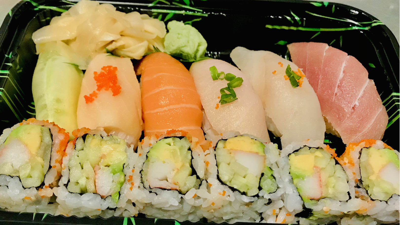 Order 43. Sushi Regular food online from Thai Lemongrass & Sakura Sushi store, New York on bringmethat.com