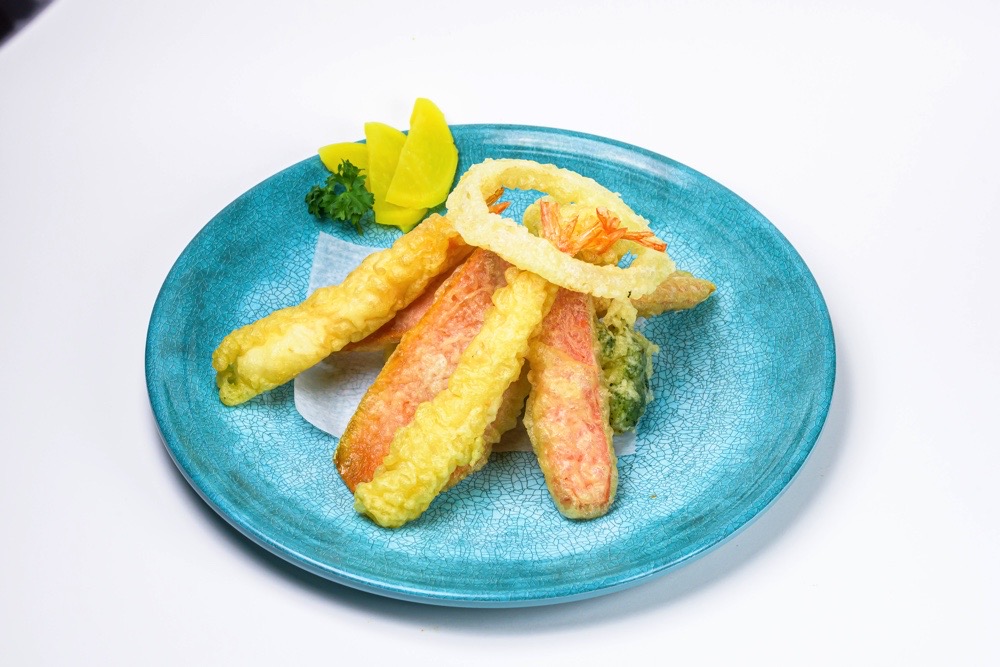 Order Shrimp Tempura Appetizer food online from Sushi And Rolls store, Livonia on bringmethat.com