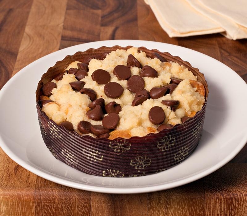 Order Chocolate Chip Coffee Cake food online from Einstein Bros store, Cleveland on bringmethat.com