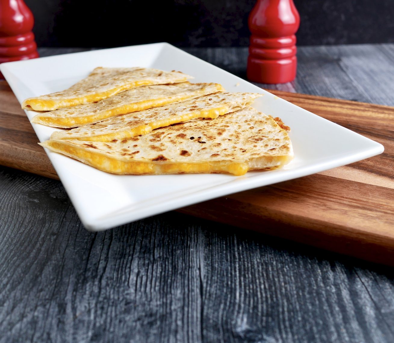 Order Cheese Quesadilla food online from Kocky Bar & Grill store, Fresno on bringmethat.com