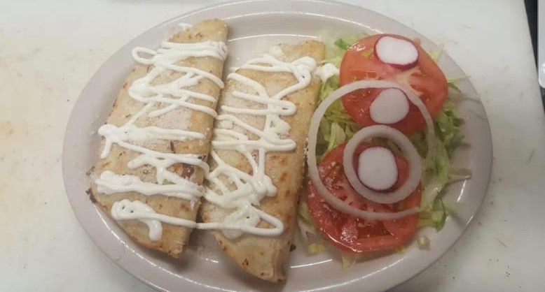 Order Quesadillas food online from Mexico Chapin Restaurant & Bakery store, Bridgeport on bringmethat.com