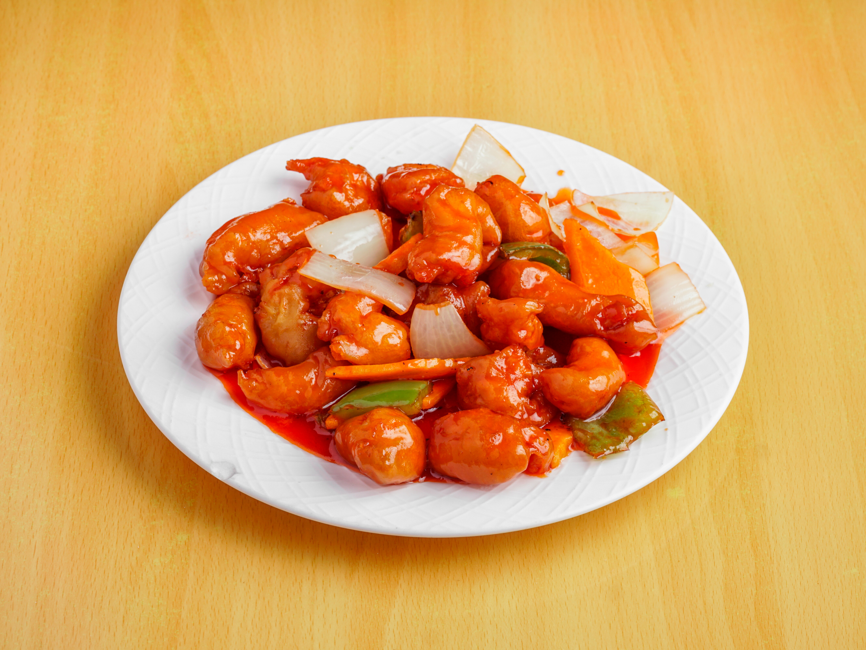 Order General Tso Chicken food online from Light Bulb Asian Cafe store, Upper Arlington on bringmethat.com