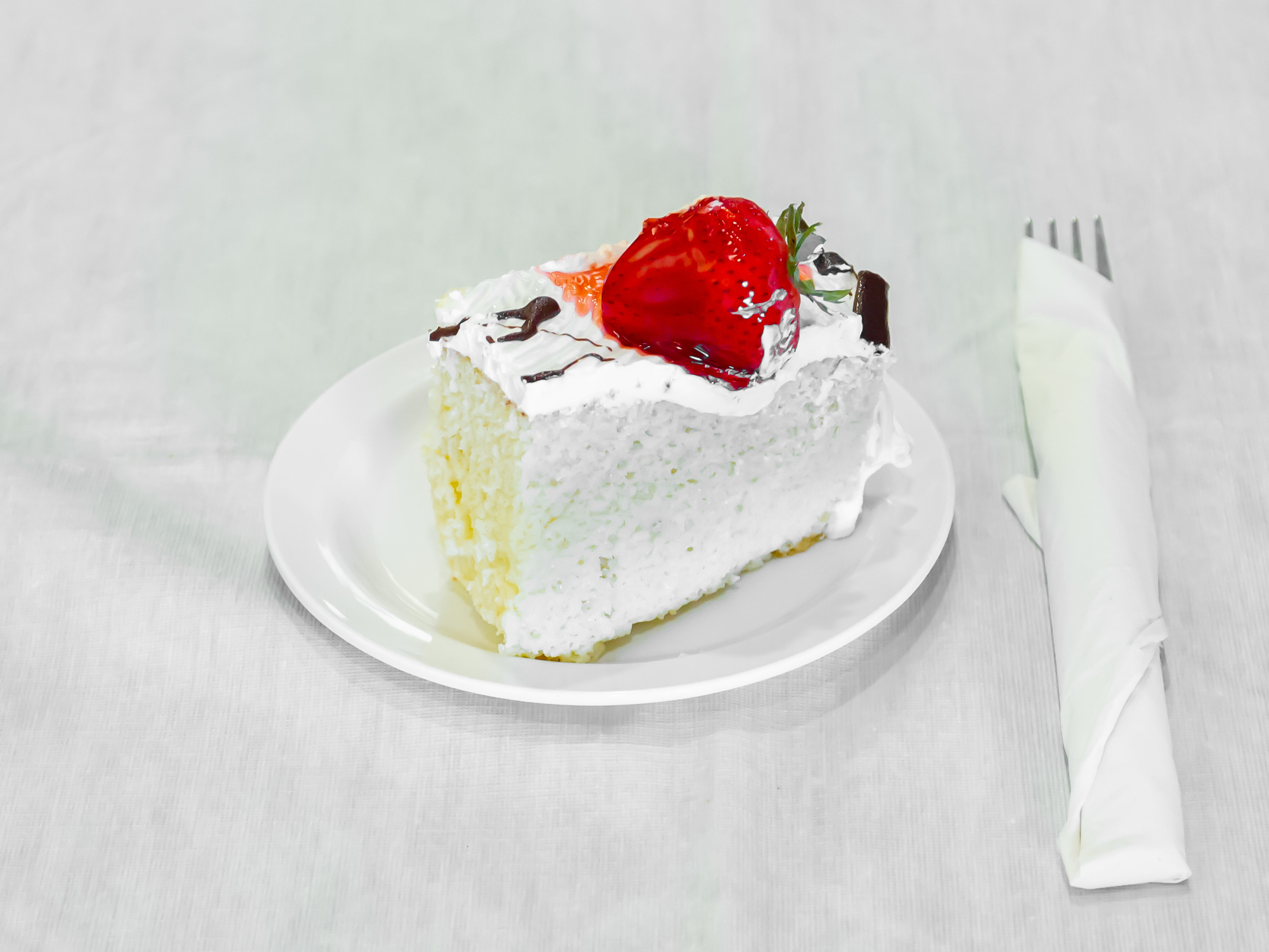 Order Tres Leches Cake food online from Senor Lopez Mexican Restaurant store, Detroit on bringmethat.com