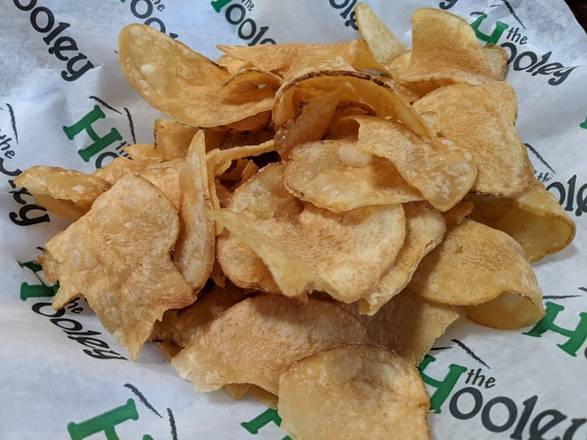 Order Shareable Pub Chips food online from Hooley House Sports Pub & Grille store, Akron on bringmethat.com
