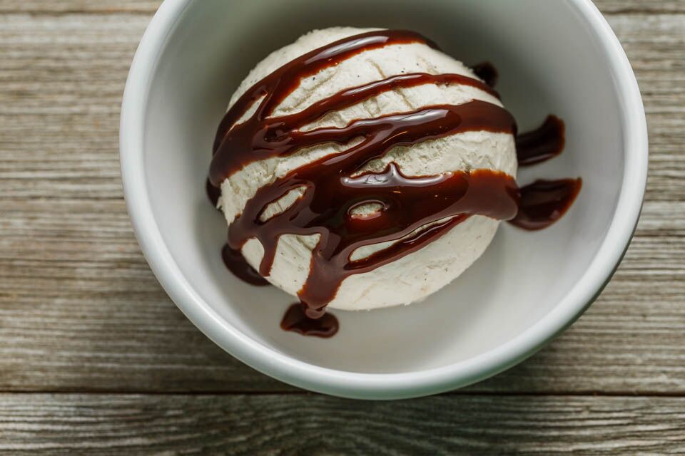 Order Ice Cream food online from Big Mike's Sports Bar & Grill store, Denham Springs on bringmethat.com
