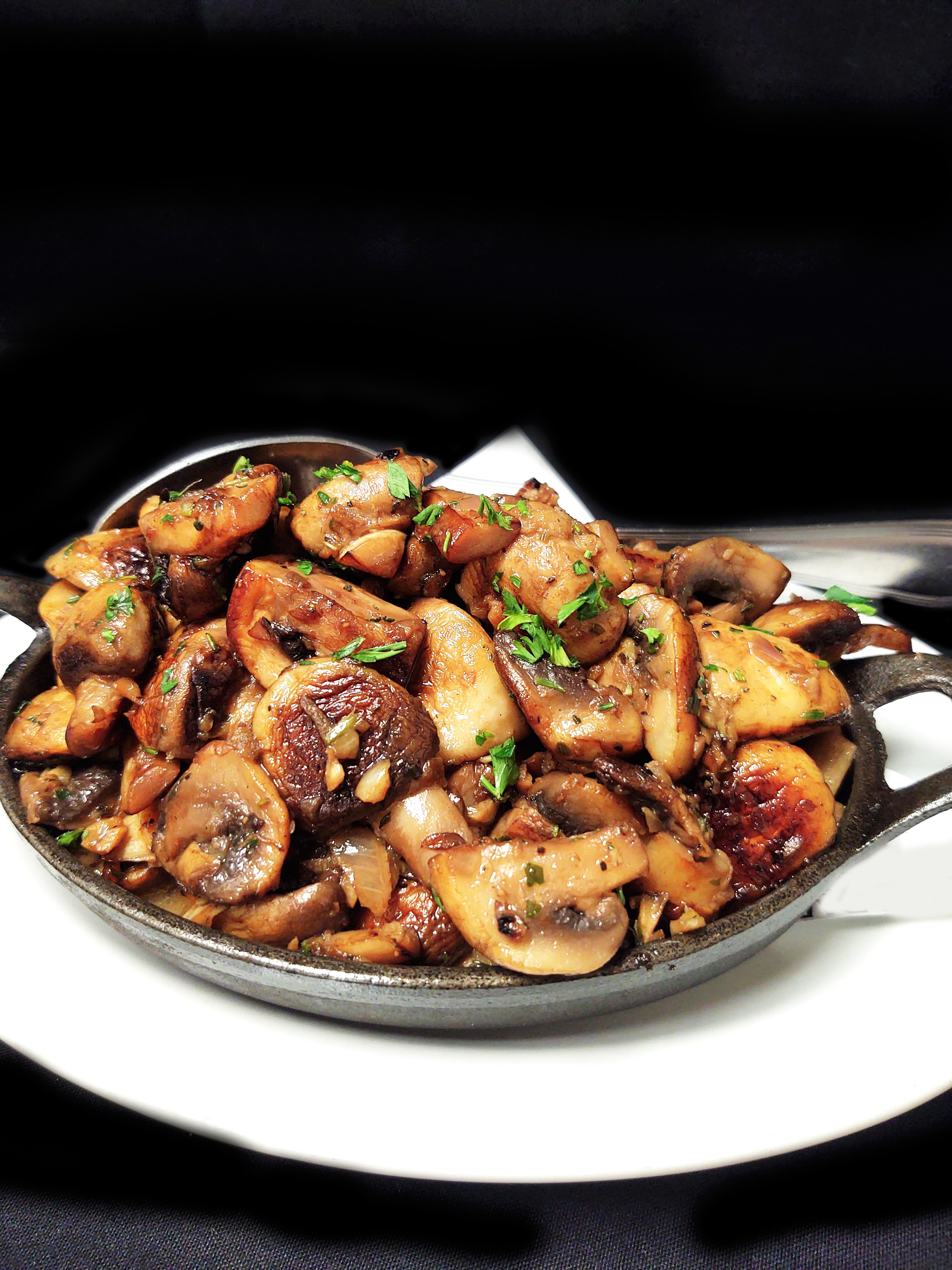 Order Sauteed Mushrooms food online from Hyde Park Prime Steakhouse store, Dublin on bringmethat.com