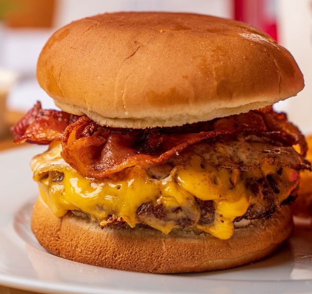 Order Breakfast Burger food online from Wimpys Hamburgers store, Tulare on bringmethat.com
