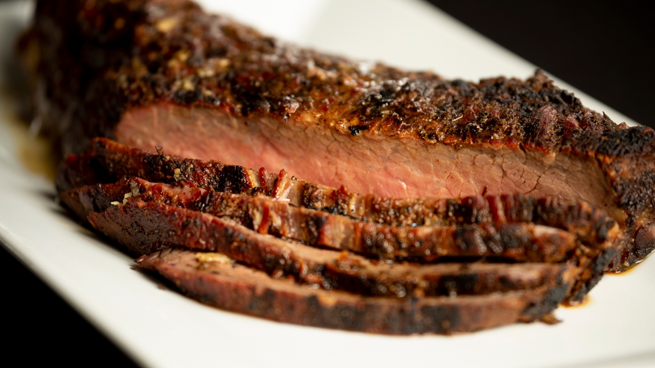 Order Tri-Tip food online from Rib Line By The Beach store, Grover Beach on bringmethat.com