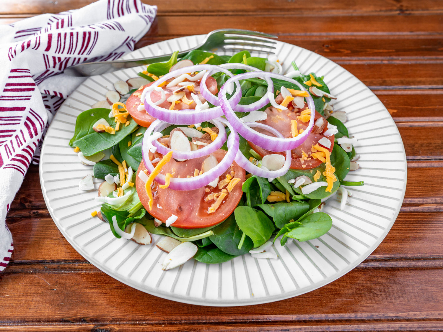 Order Spinach Salad food online from Grab A Green store, New Orleans on bringmethat.com