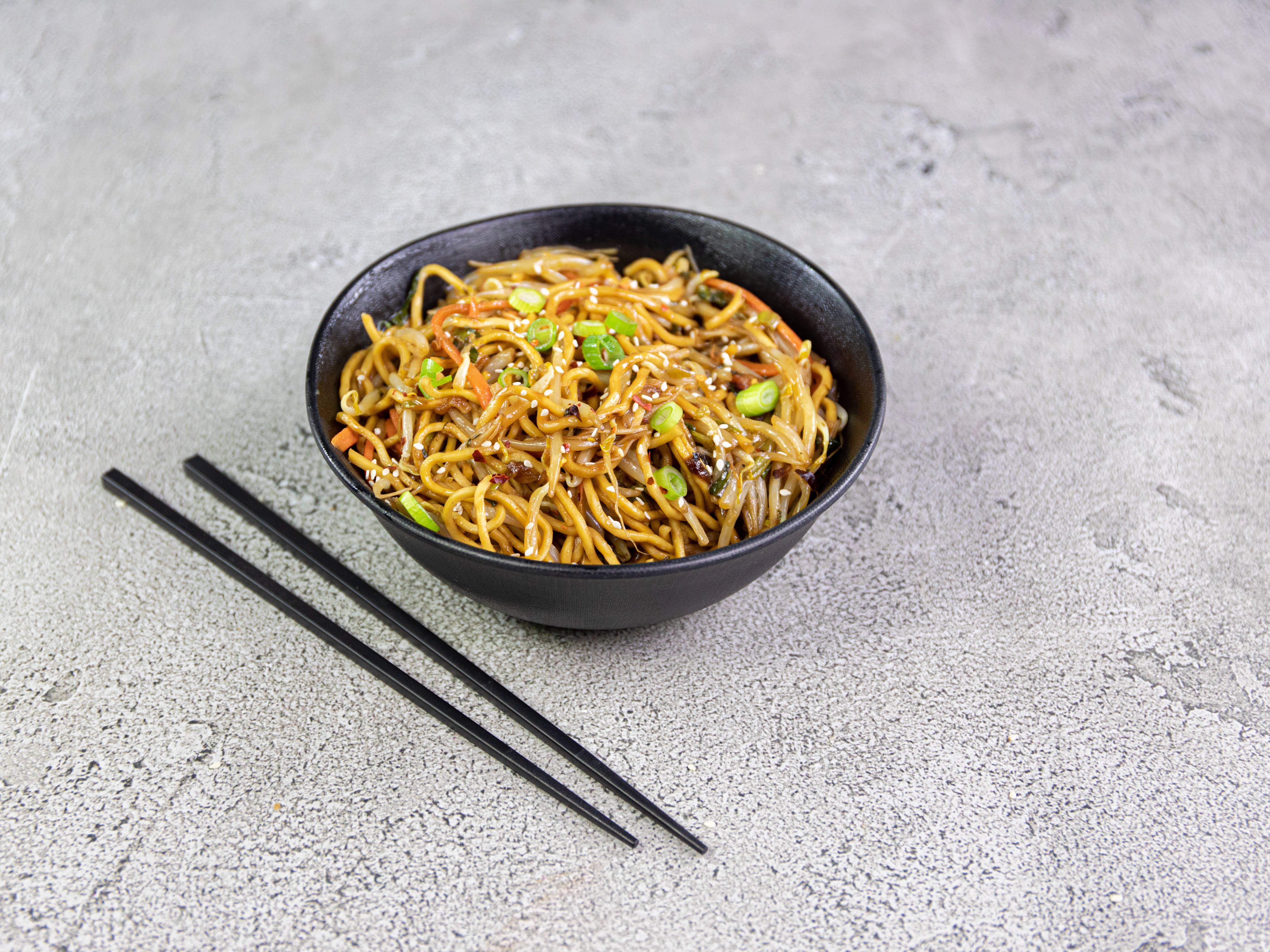 Order B11. Sauteed Taiwan Lo Mein food online from Dumpling House store, Newton on bringmethat.com